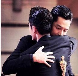 胡歌霍建华最新爆料,兄弟情深背后的故事  第1张